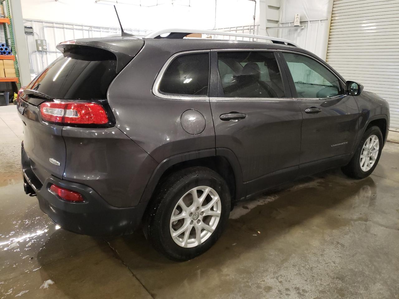2018 Jeep Grand Cherokee - Image 3