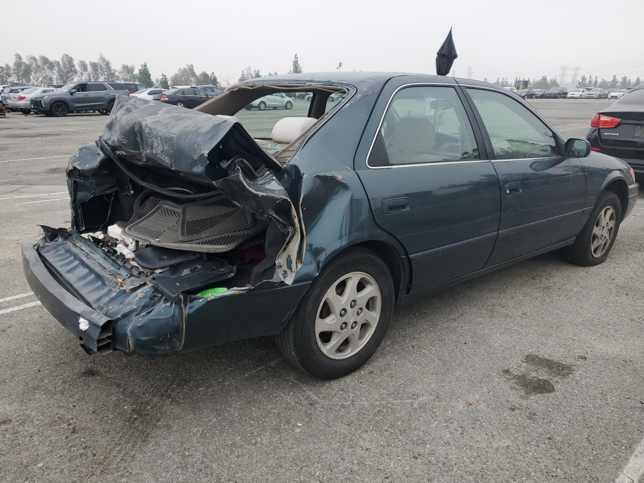 1997 Toyota Camry - Image 3