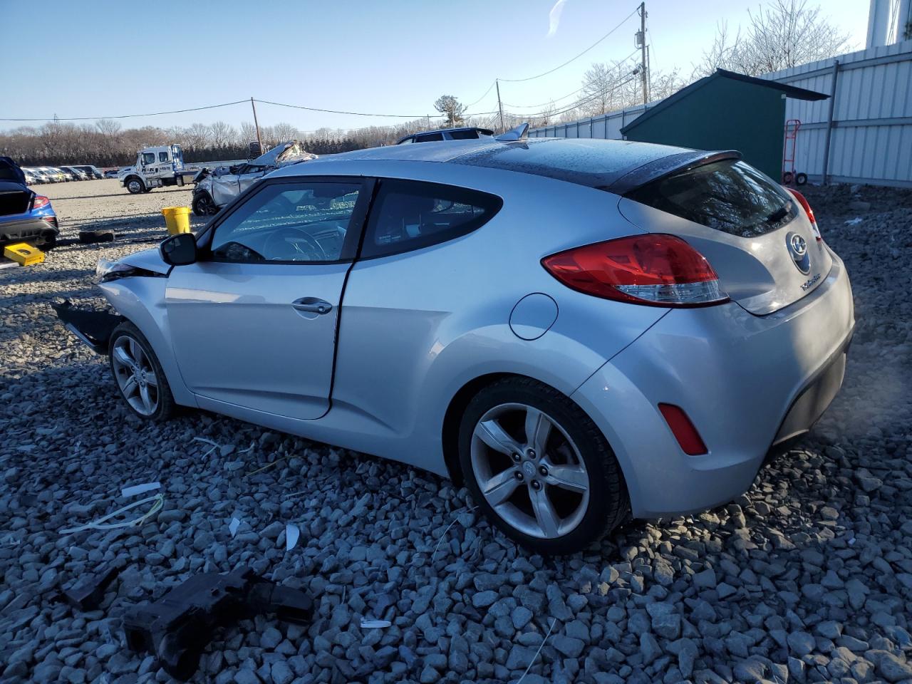 2014 Hyundai Veloster - Image 2