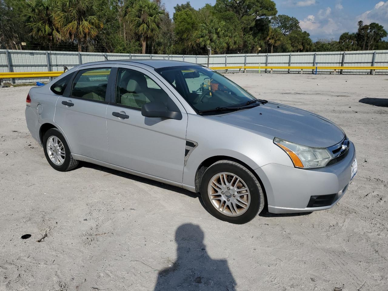 2008 Ford Focus - Image 4