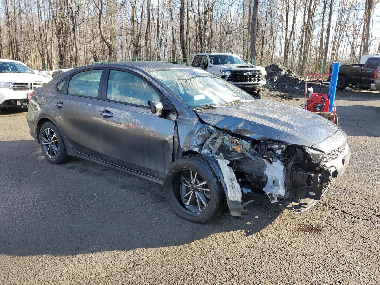 2024 Kia Forte - Image 4