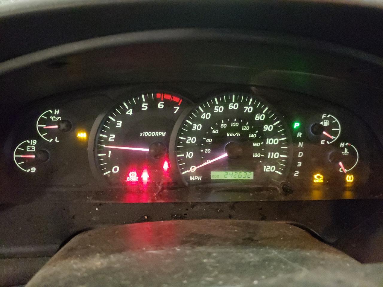 2006 Toyota Tundra - Image 9