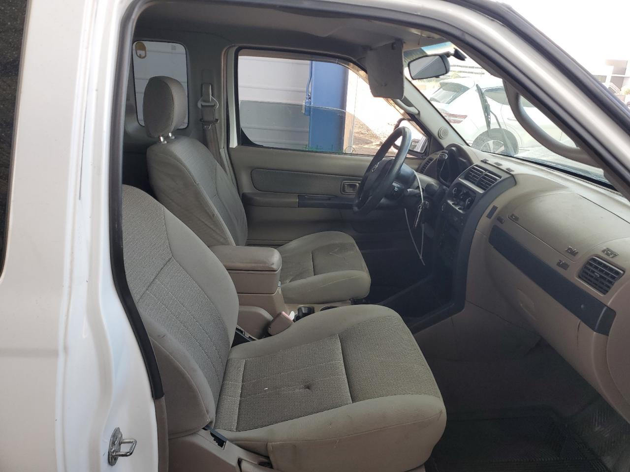 2002 Nissan Navara (Frontier) - Image 10