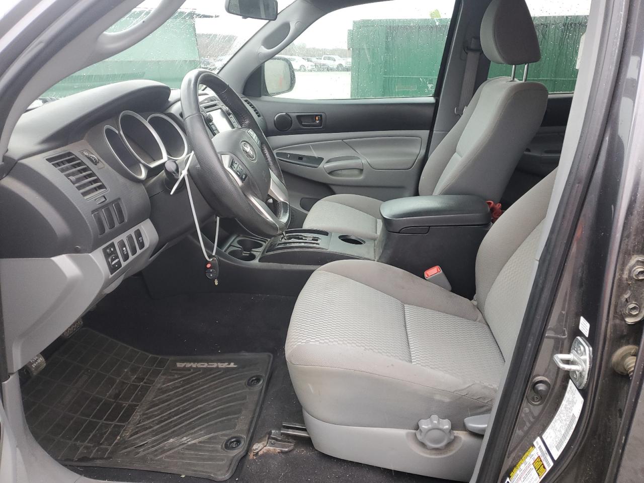 2013 Toyota Tacoma - Image 7