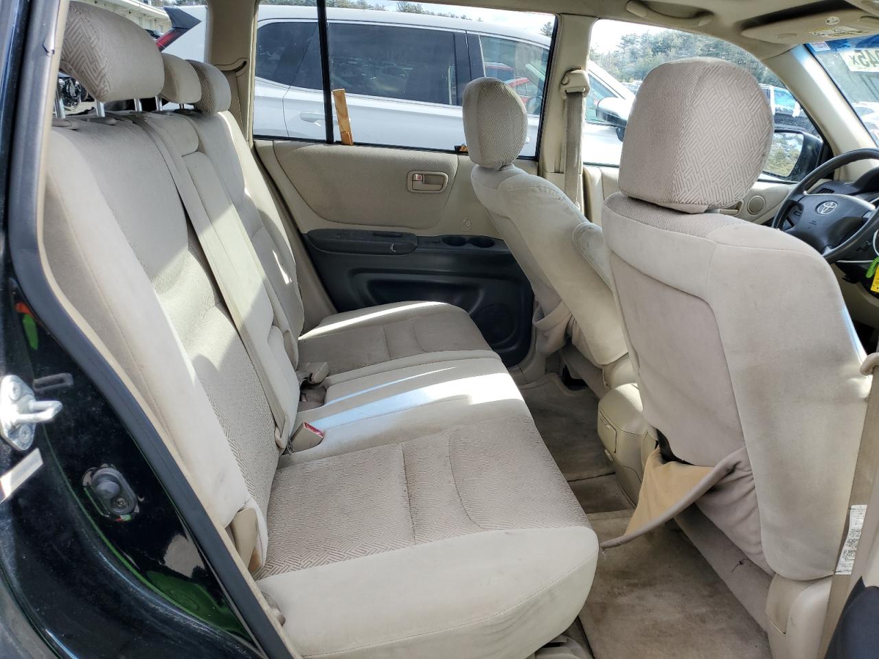 2003 Toyota Highlander - Image 11