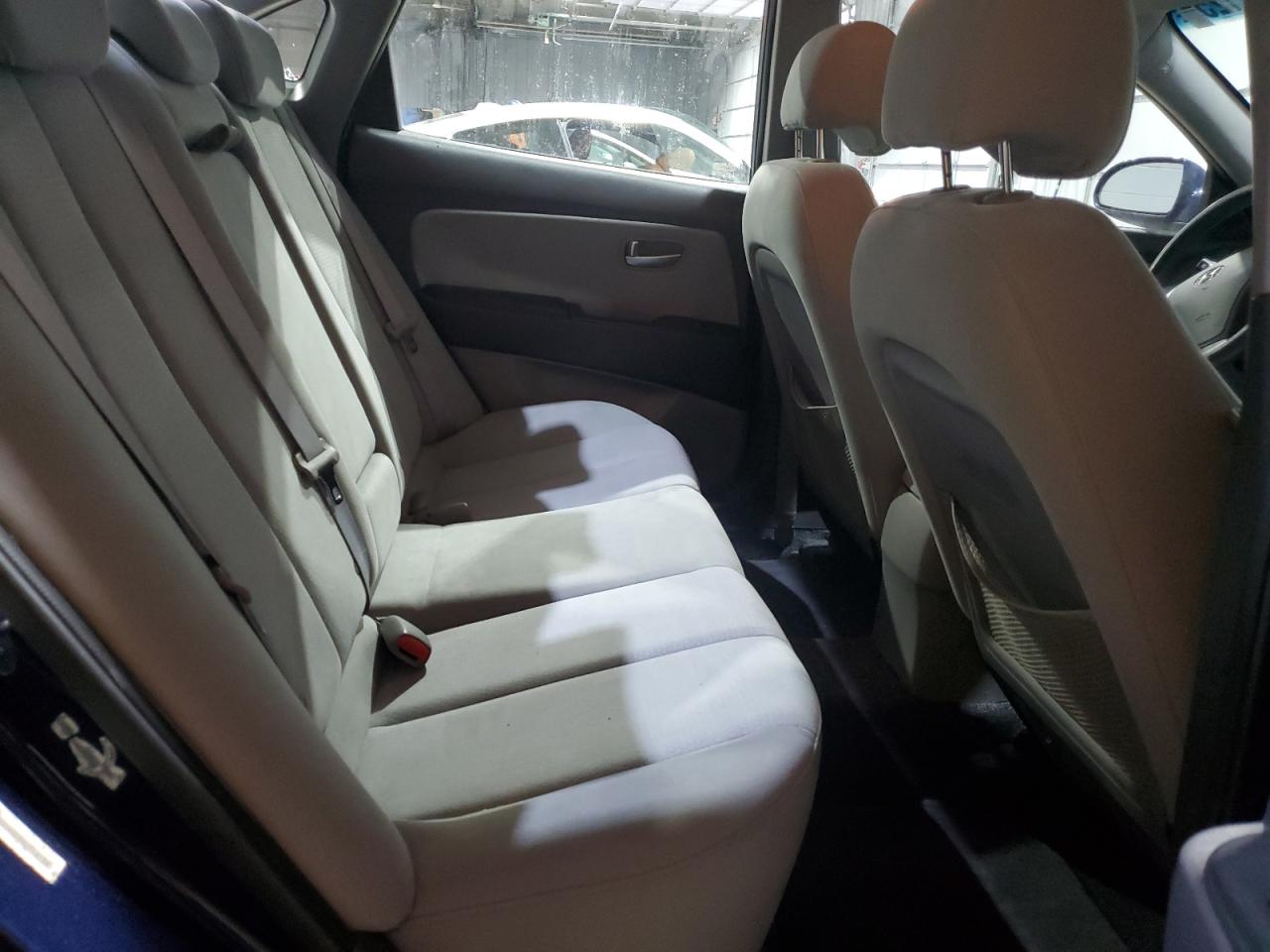 2009 Hyundai Elantra - Image 10