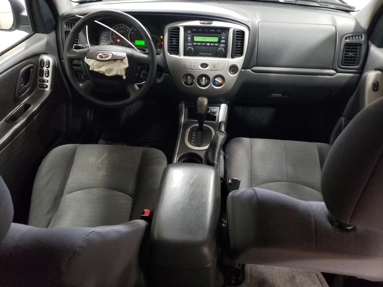 2006 Mazda Tribute - Image 8