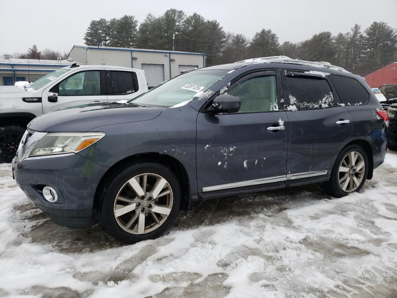 2014 Nissan Pathfinder - Image 1