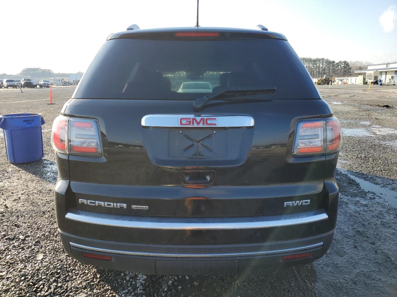 2017 GMC Acadia - Image 6