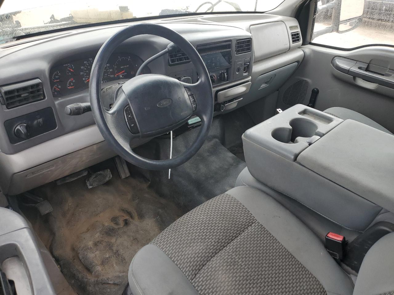 2000 Ford F250 - Image 8