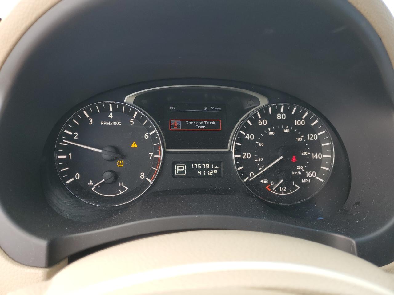 2015 Nissan Altima - Image 9