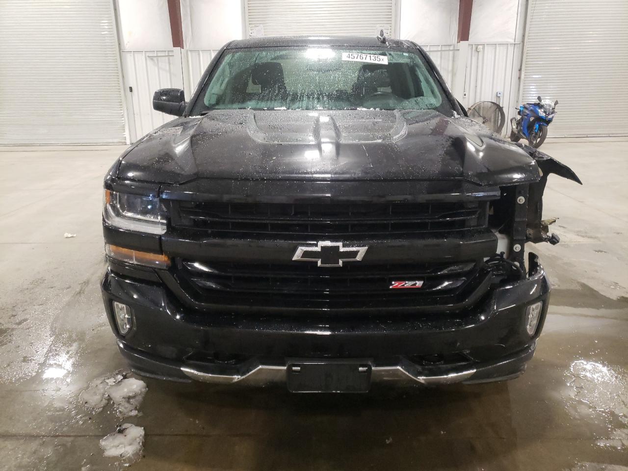 2017 Chevrolet Silverado - Image 5