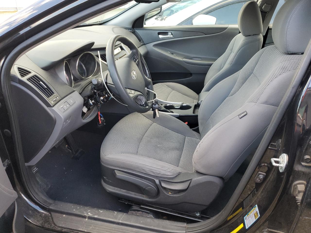 2013 Hyundai Sonata - Image 7