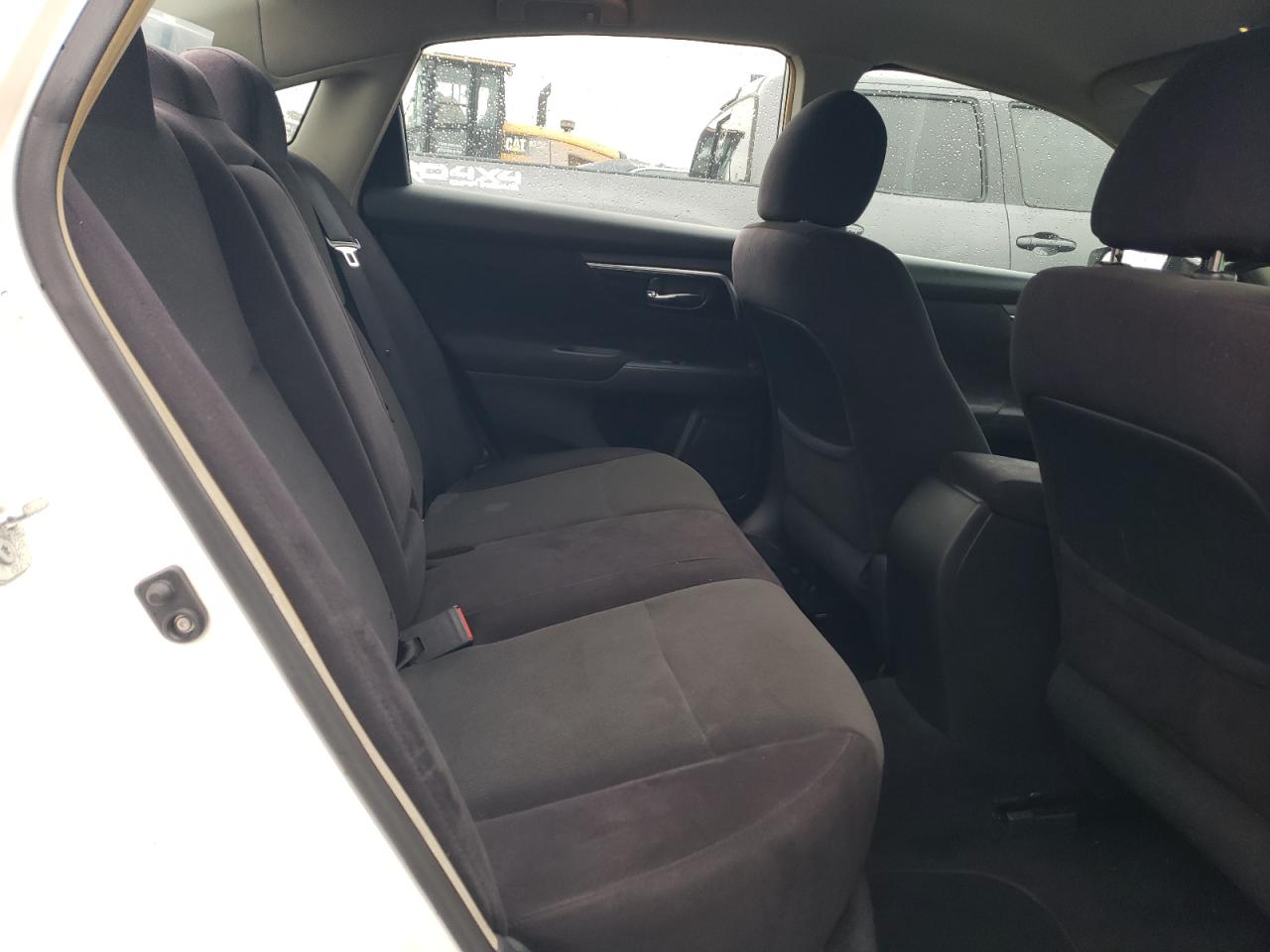 2013 Nissan Altima - Image 10