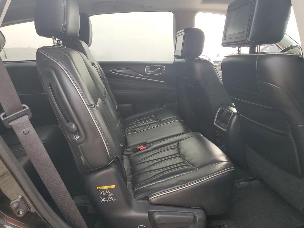 2017 Infiniti QX60 - Image 11