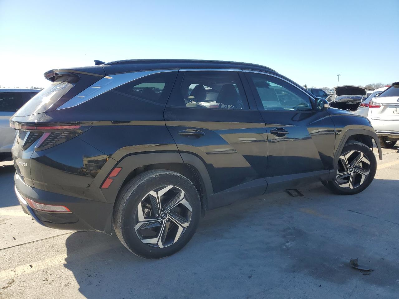 2023 Hyundai Tucson - Image 3