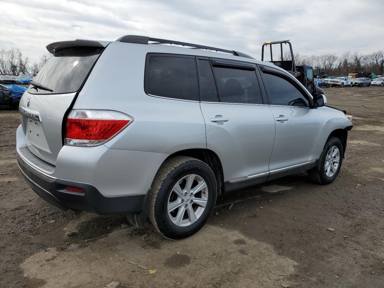 2012 Toyota Highlander - Image 3