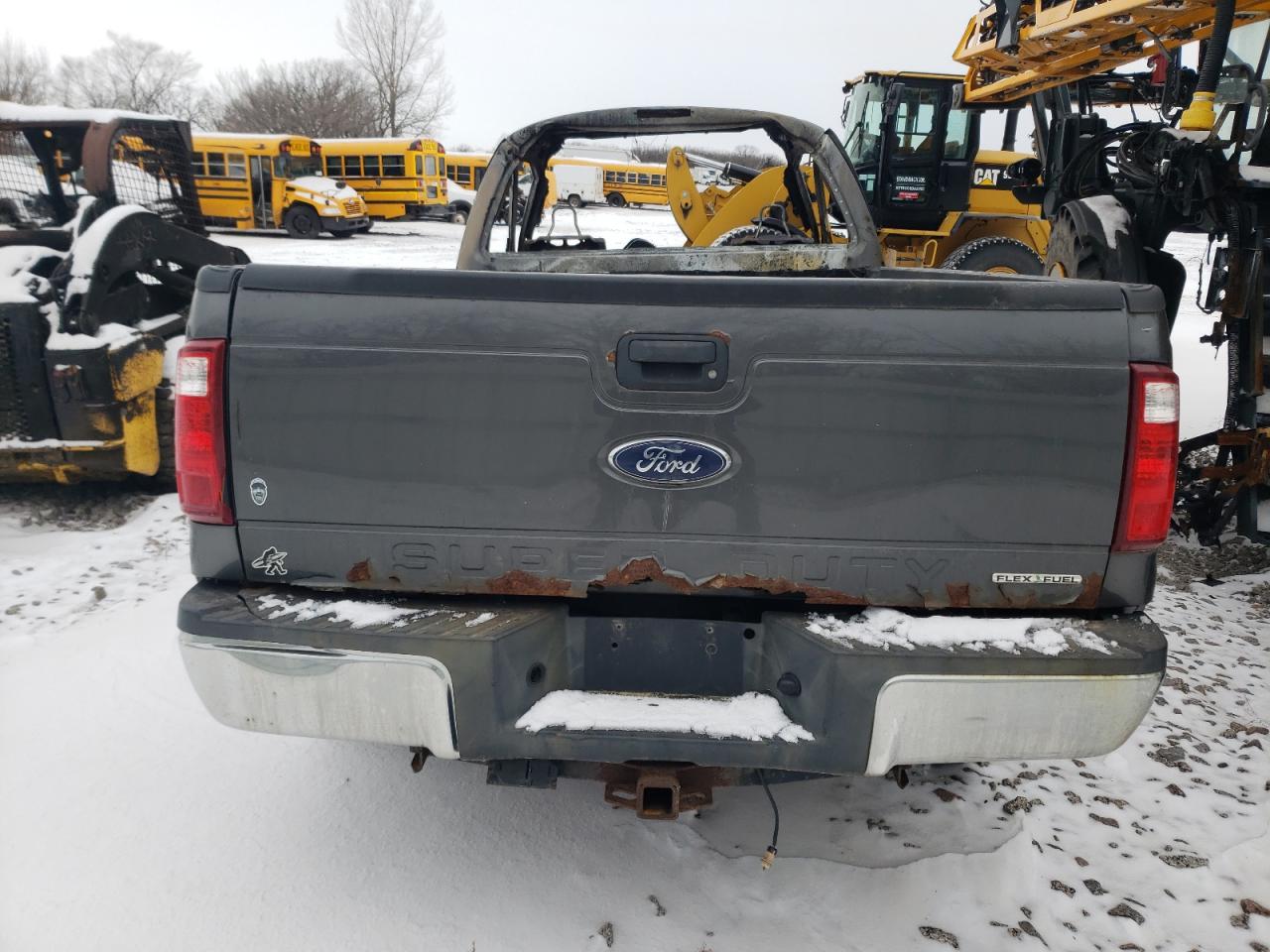 2015 Ford F350 - Image 6
