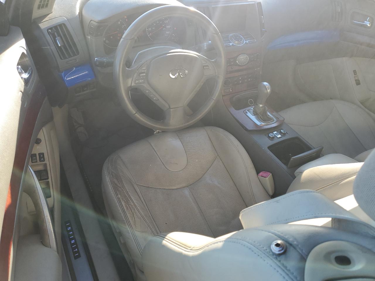 2009 Infiniti G - Image 8
