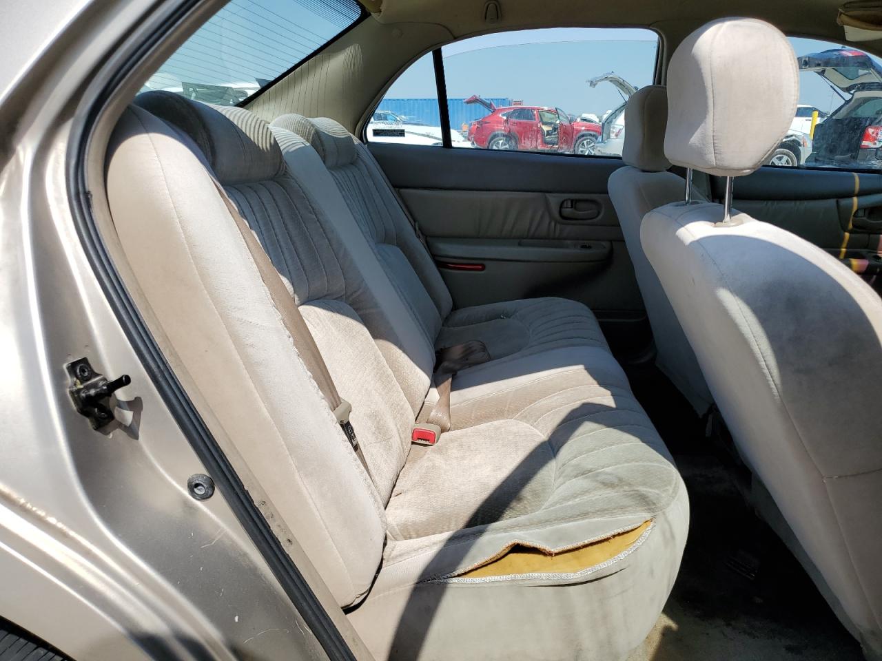 2000 Buick Century - Image 10
