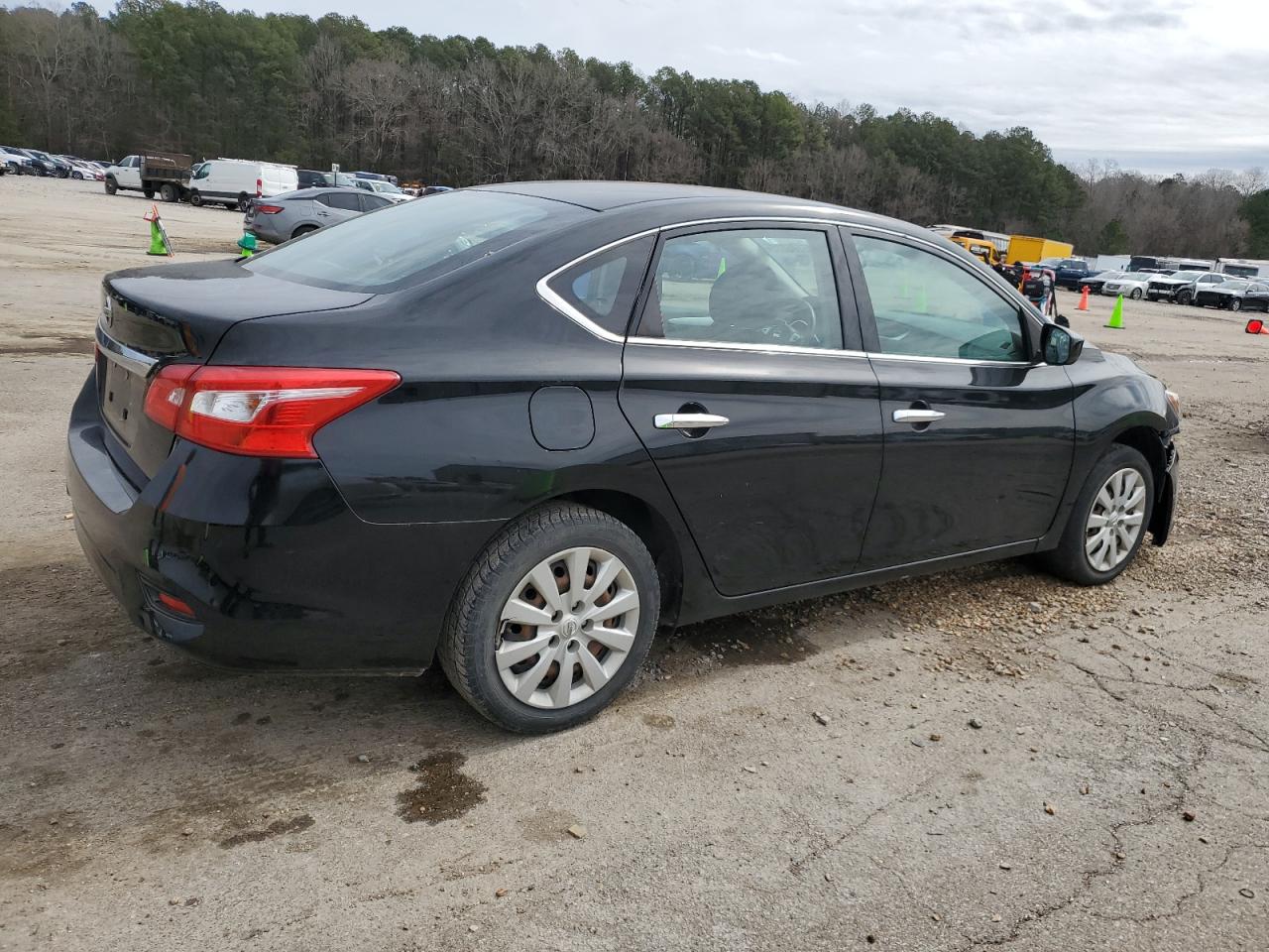 2018 Nissan Sentra - Image 3