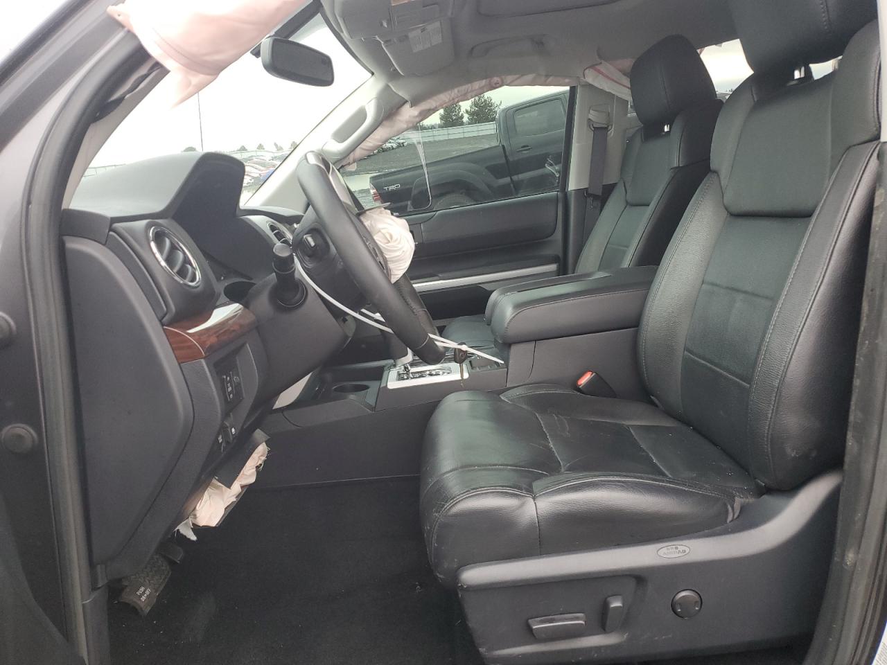 2017 Toyota Tundra - Image 7