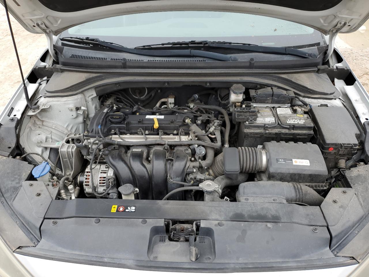 2019 Hyundai Elantra - Image 11