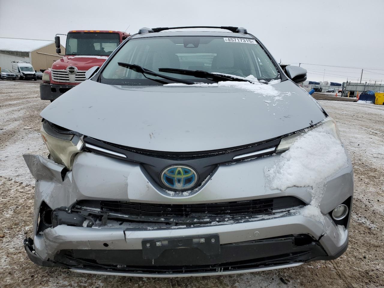 2017 Toyota RAV 4 - Image 5