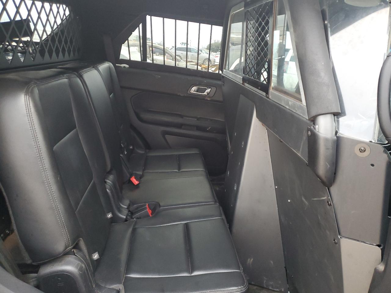 2017 Ford Explorer - Image 11