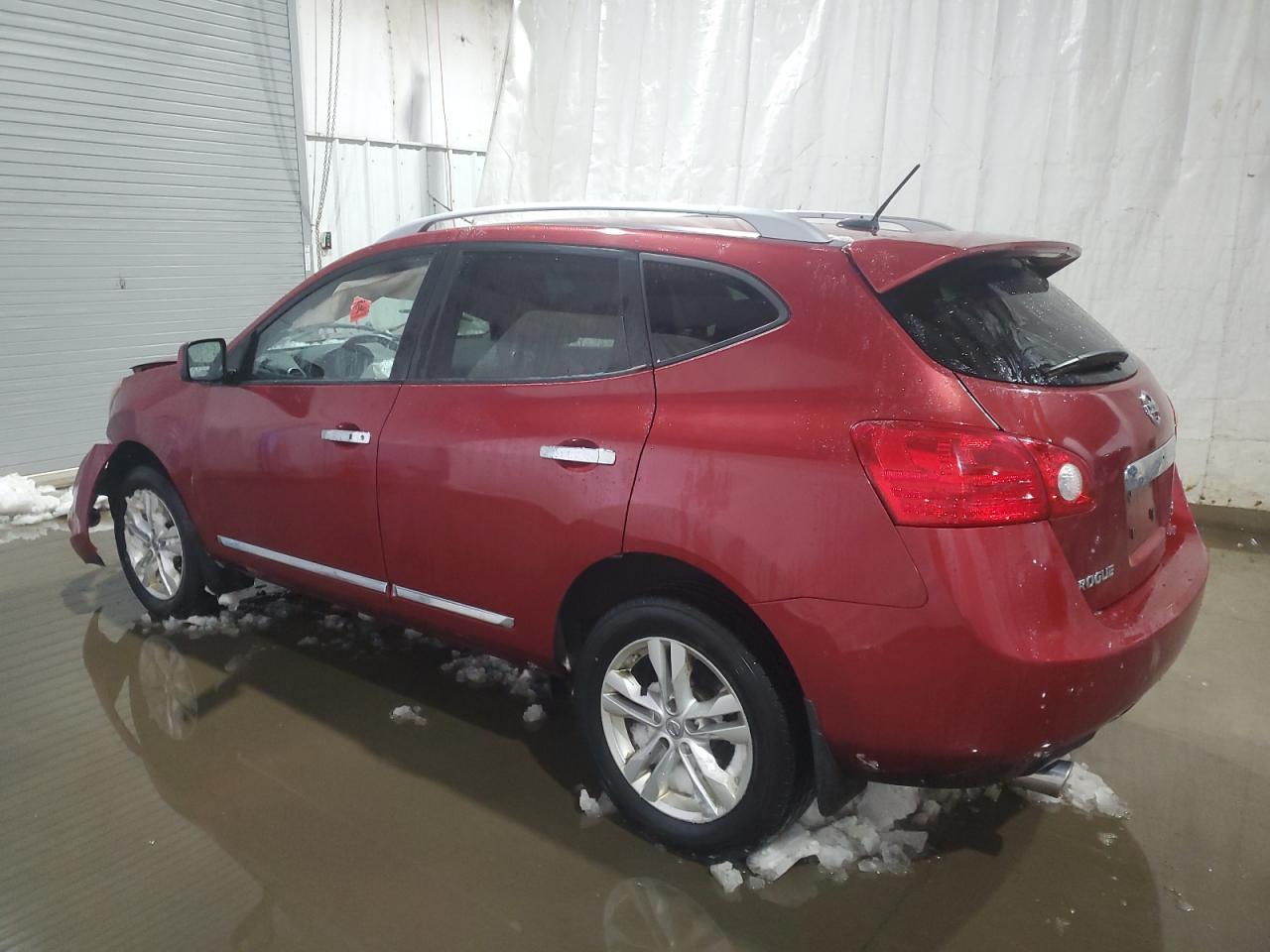 2012 Nissan Rogue - Image 2