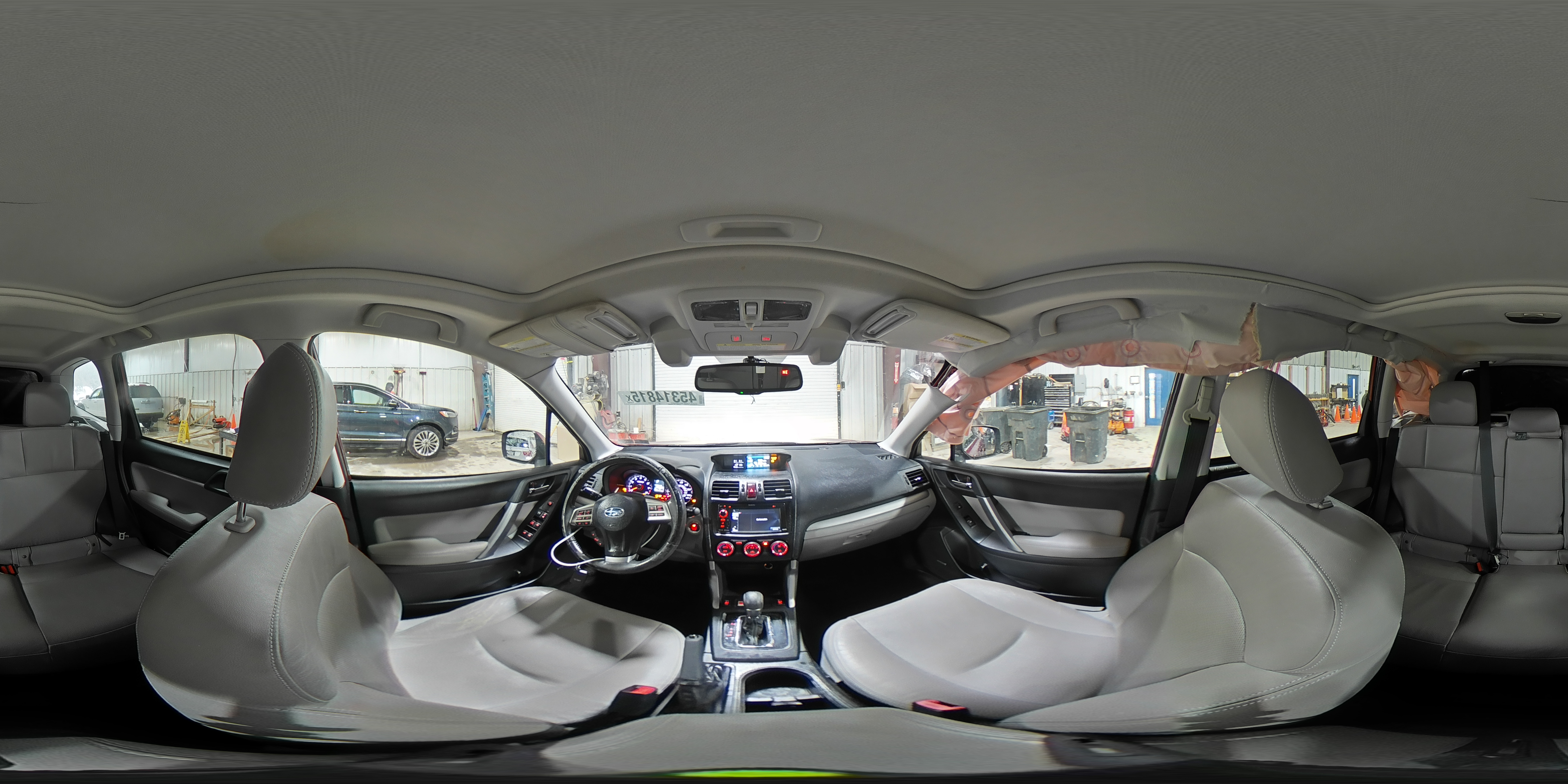 2015 Subaru Forester - Image 15