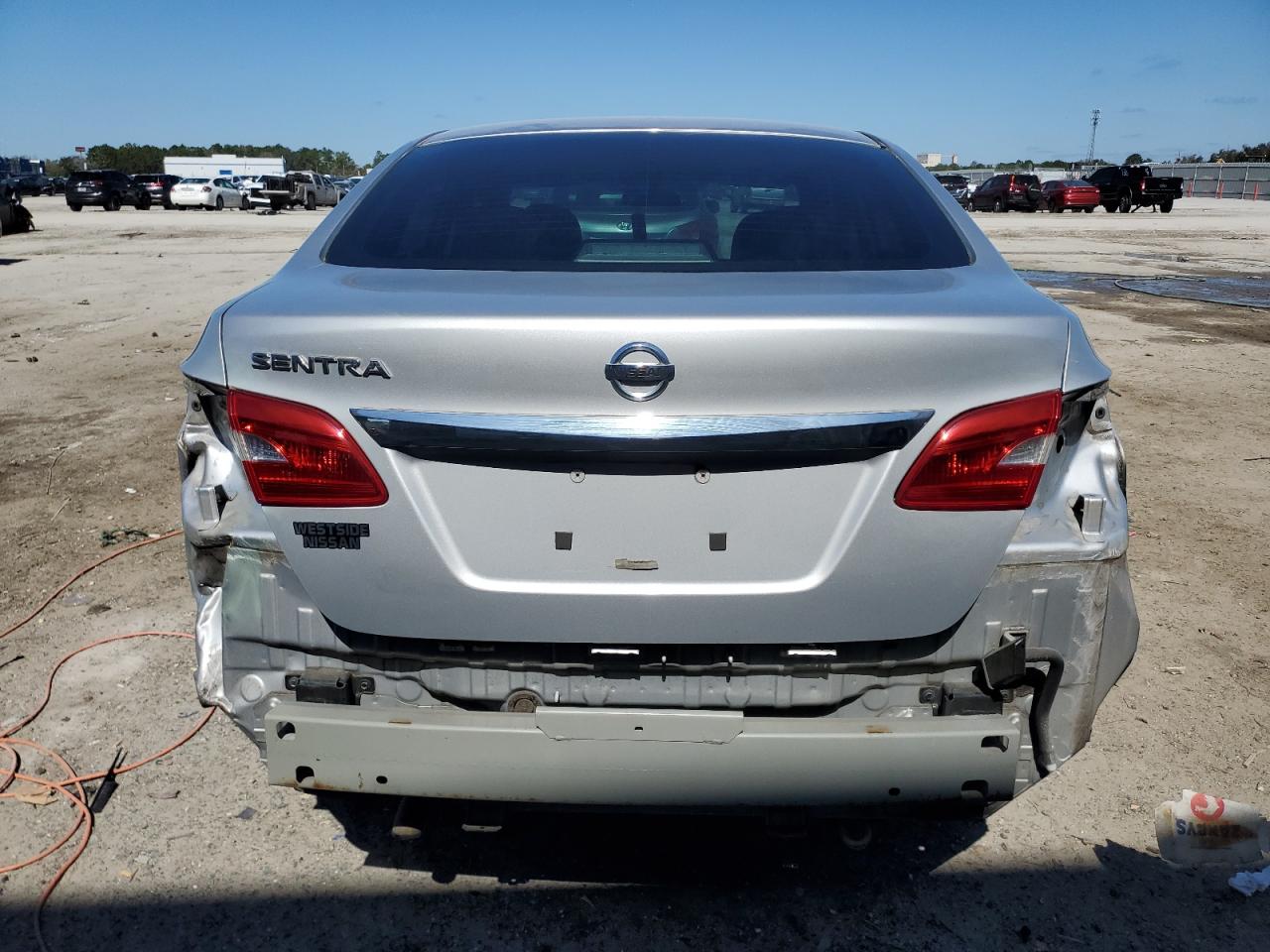 2016 Nissan Sentra - Image 6