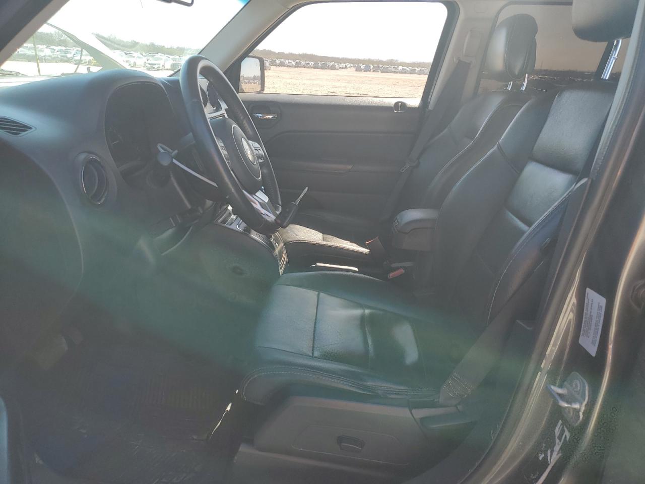 2016 Jeep Liberty (Patriot) - Image 7
