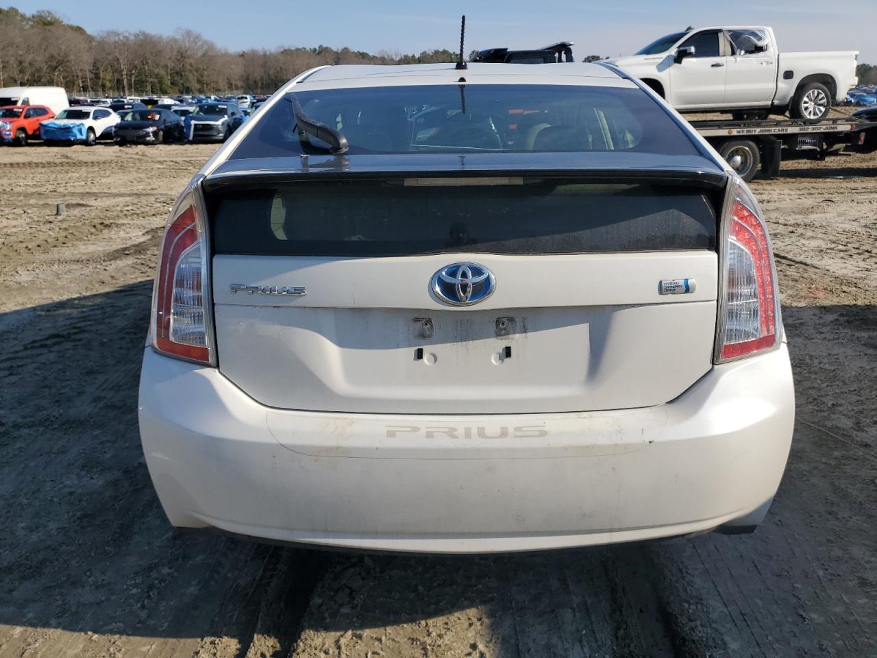 2012 Toyota Prius - Image 6
