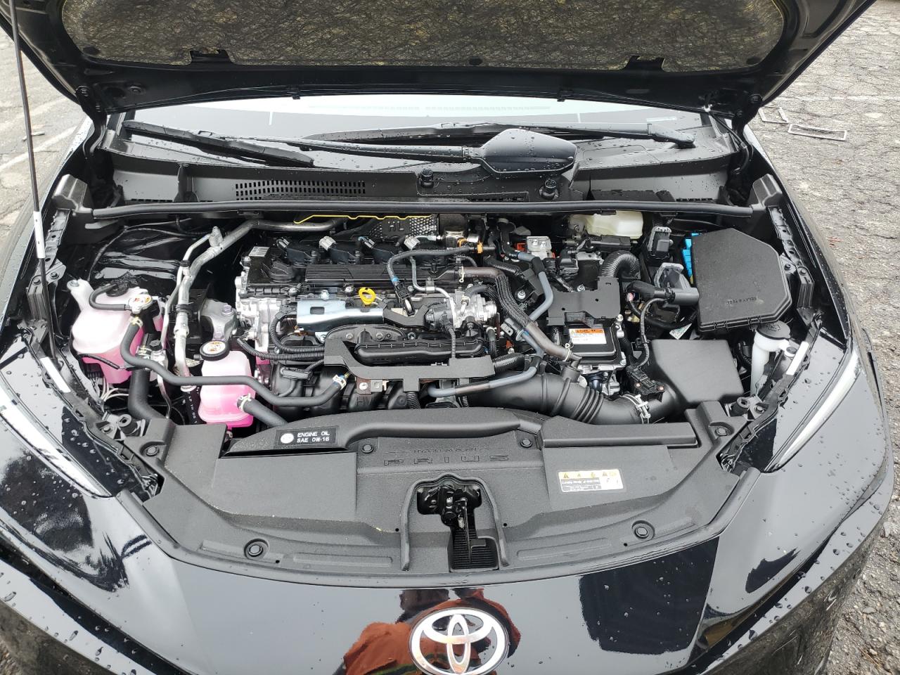 2024 Toyota Prius - Image 11