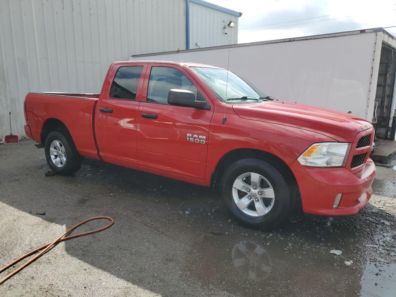 2017 RAM 1500 - Image 4