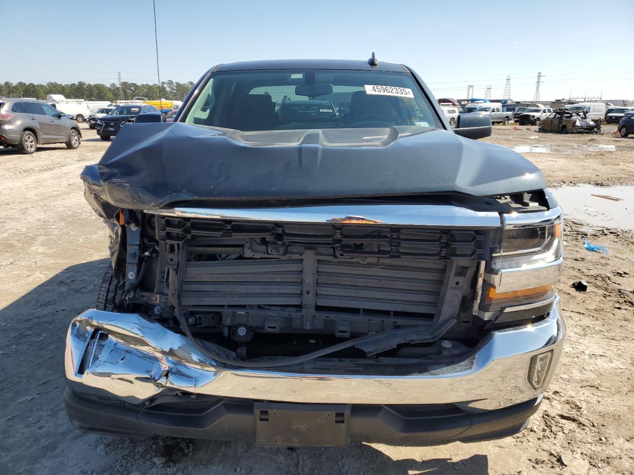 2018 Chevrolet Silverado - Image 5