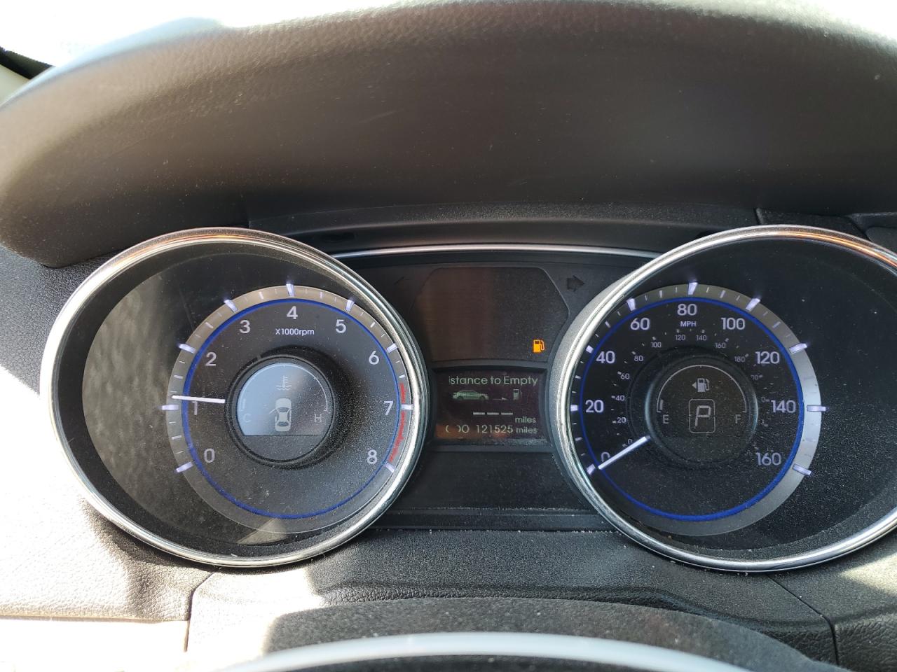 2013 Hyundai Sonata - Image 9
