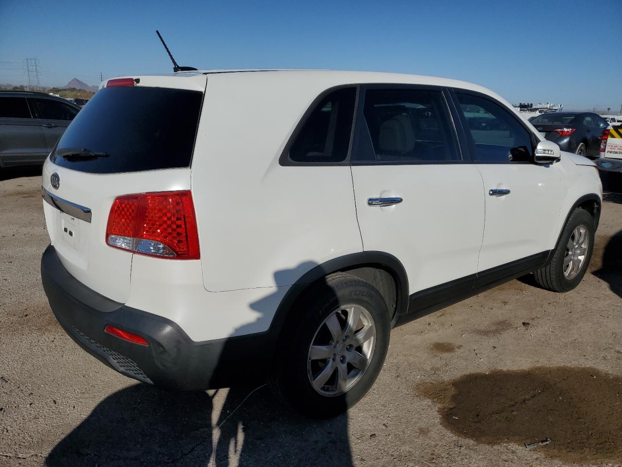 2012 Kia Sorento - Image 3