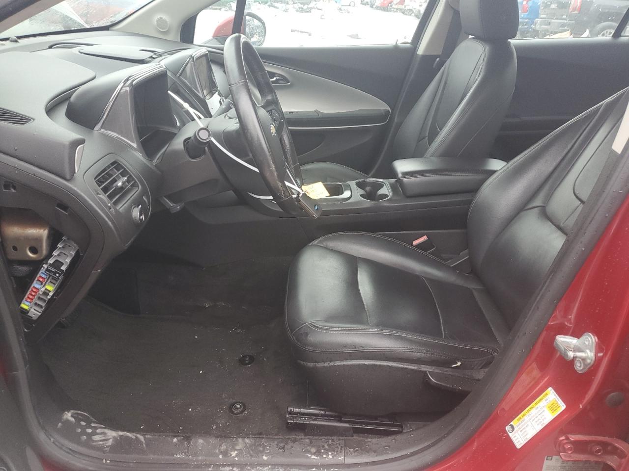 2013 Chevrolet Volt - Image 7
