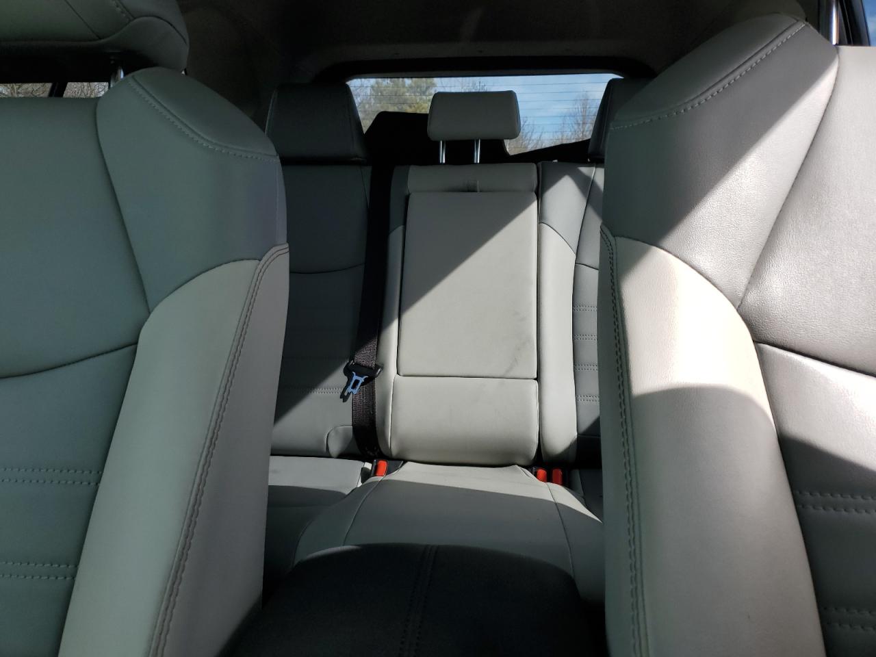 2024 Toyota RAV 4 - Image 10
