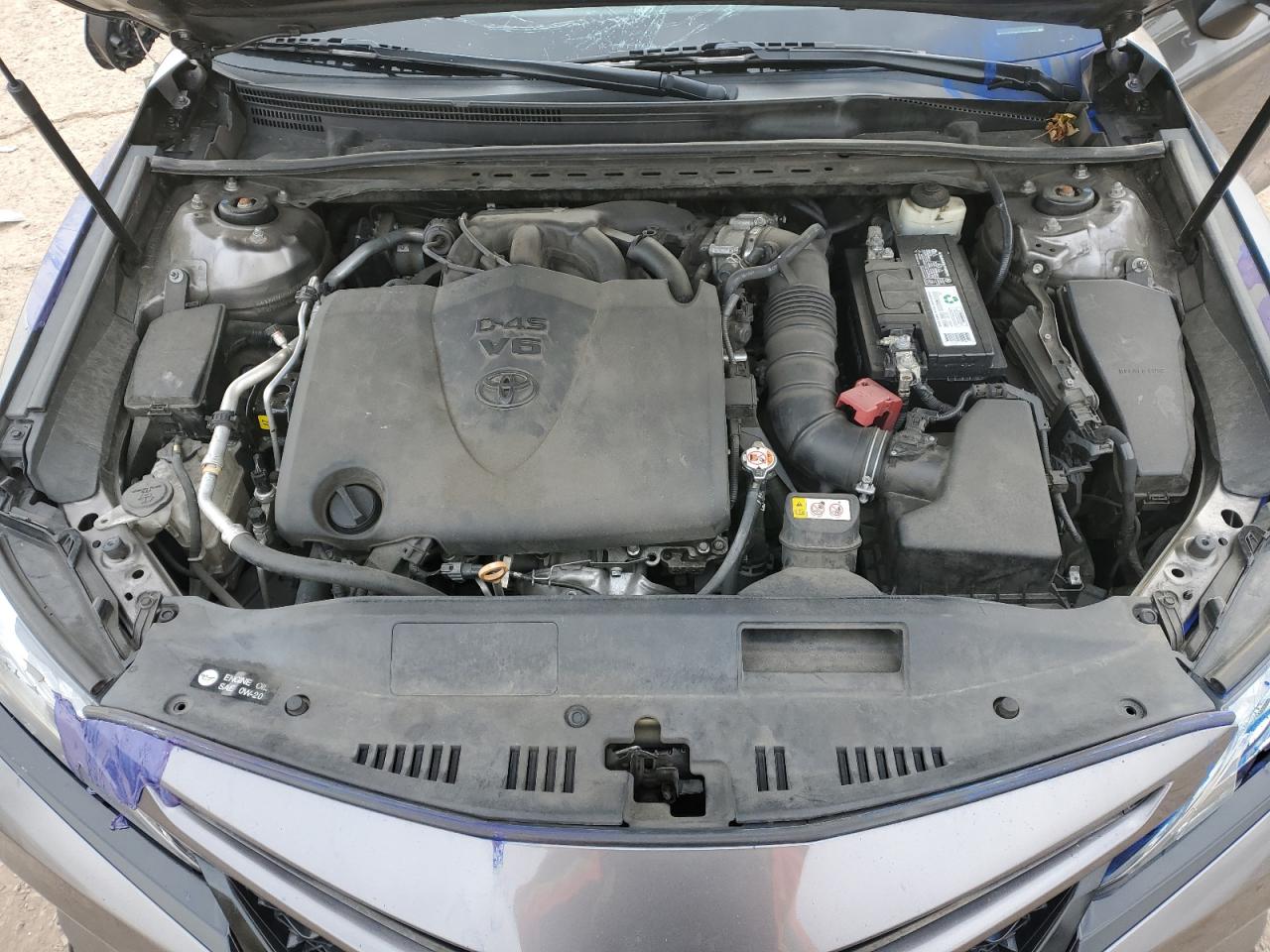 2018 Toyota Camry - Image 11