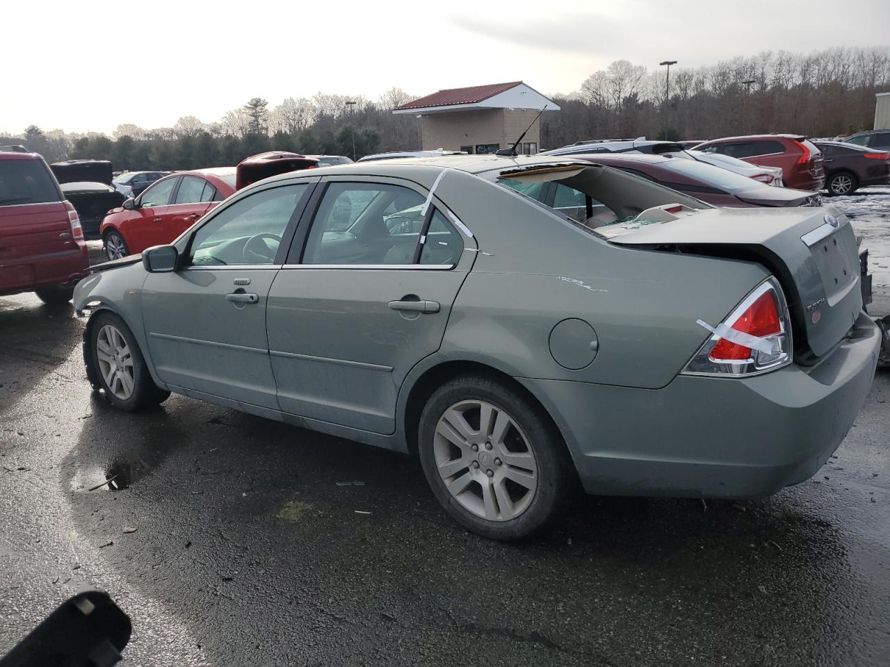 2008 Ford Fusion - Image 2