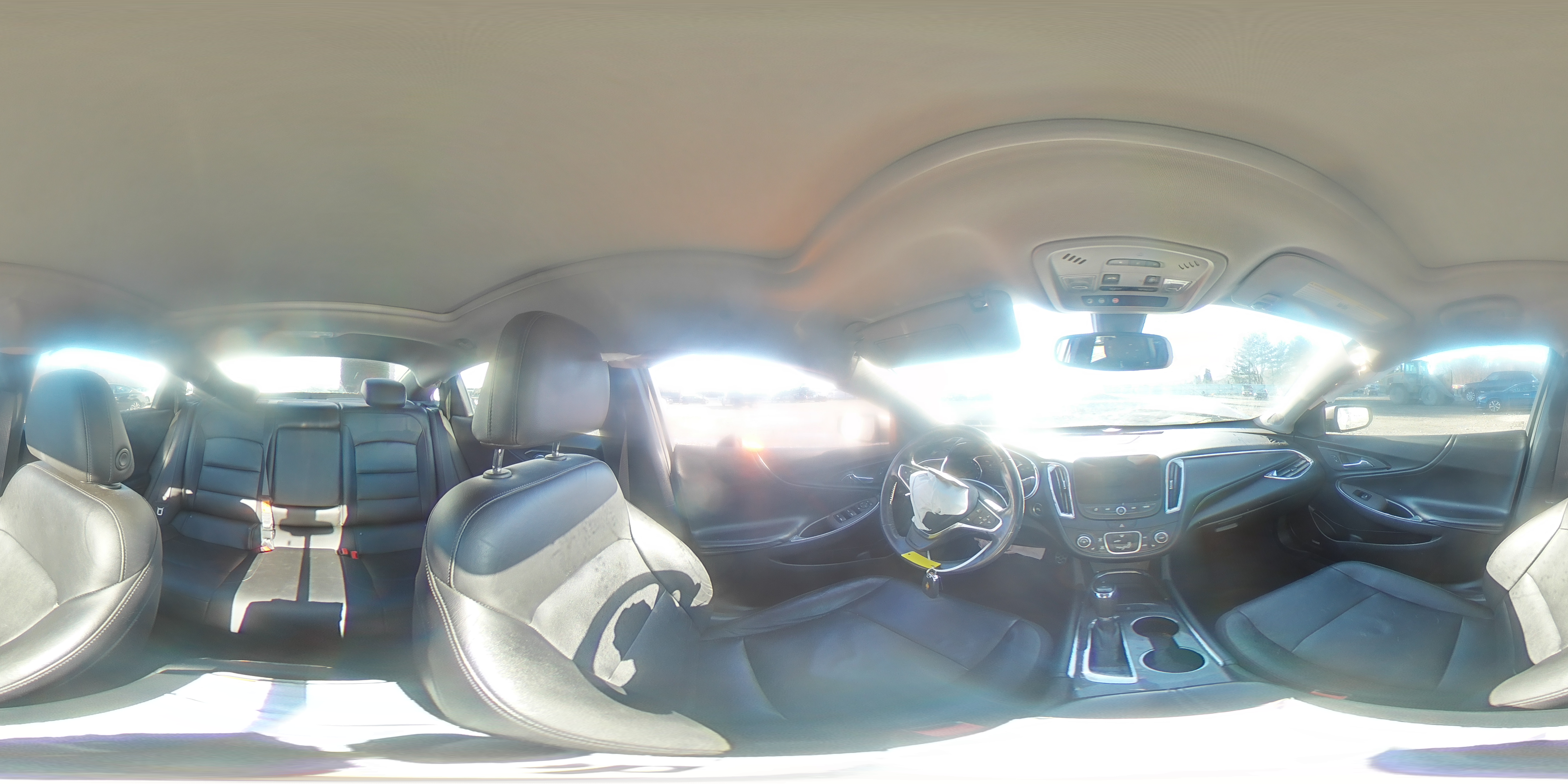 2018 Chevrolet Malibu - Image 14