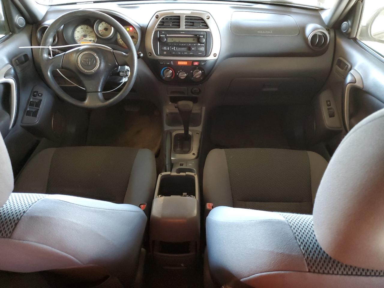 2003 Toyota RAV 4 - Image 8