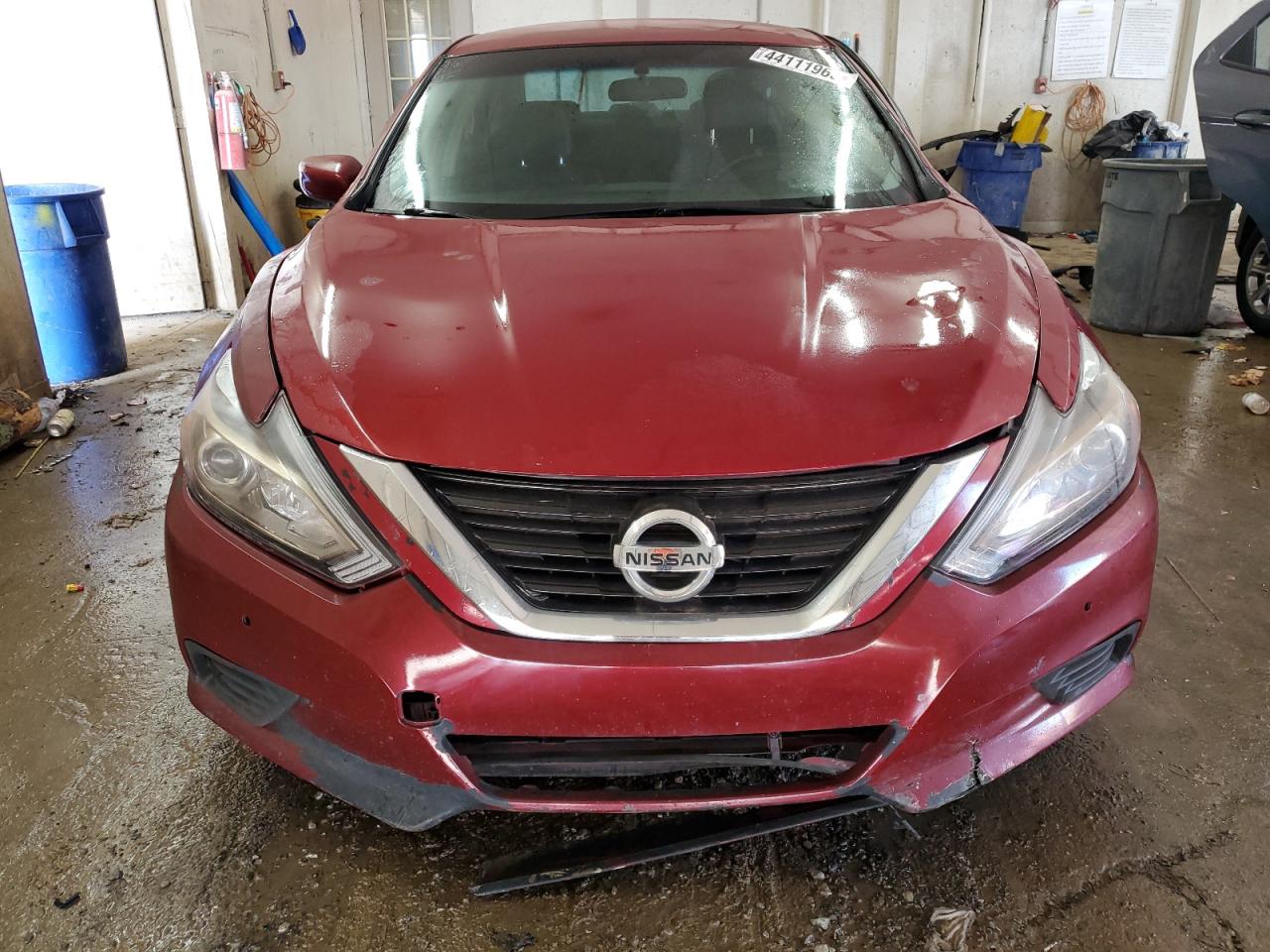 2017 Nissan Altima - Image 5