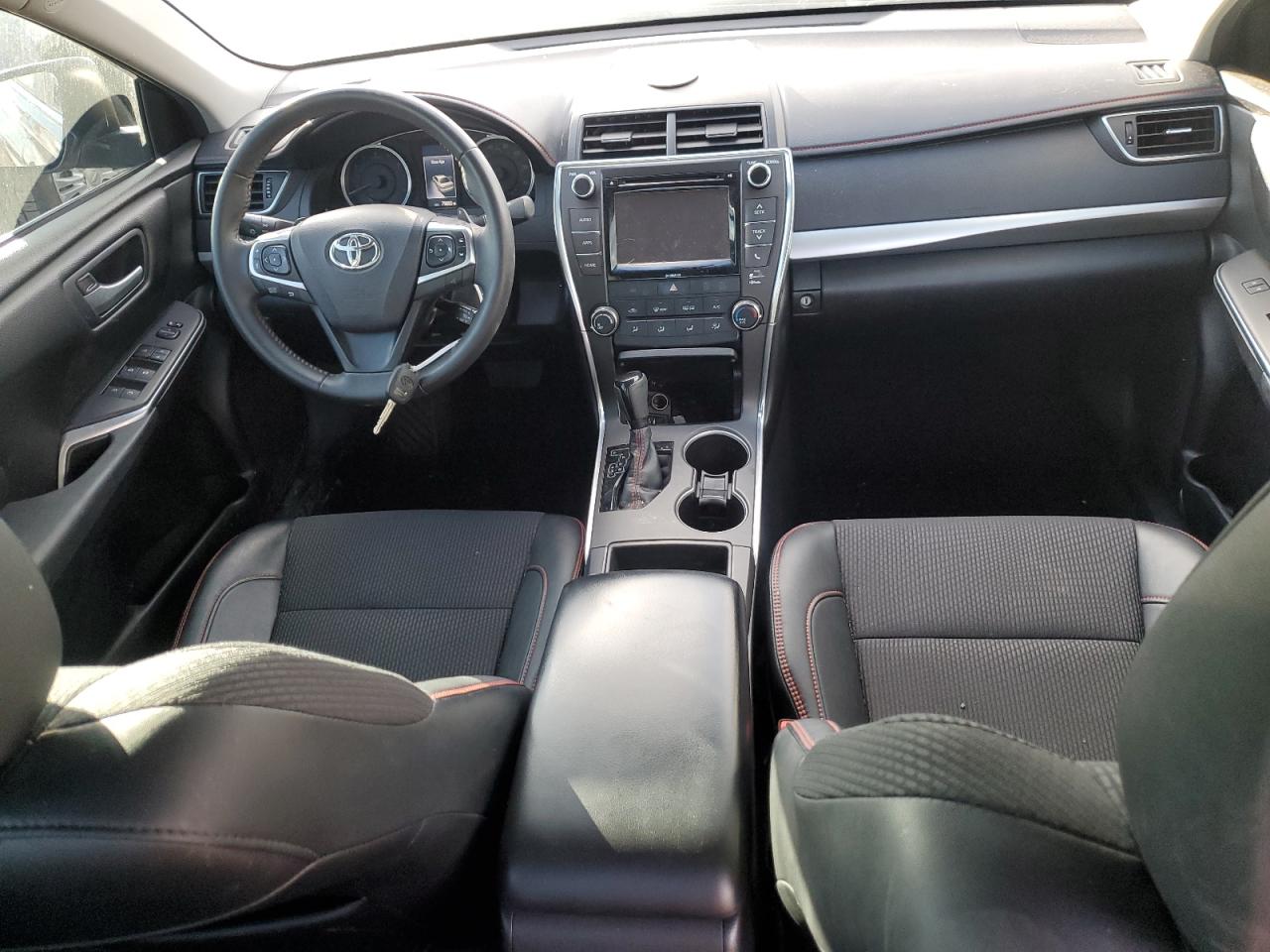 2016 Toyota Camry - Image 8