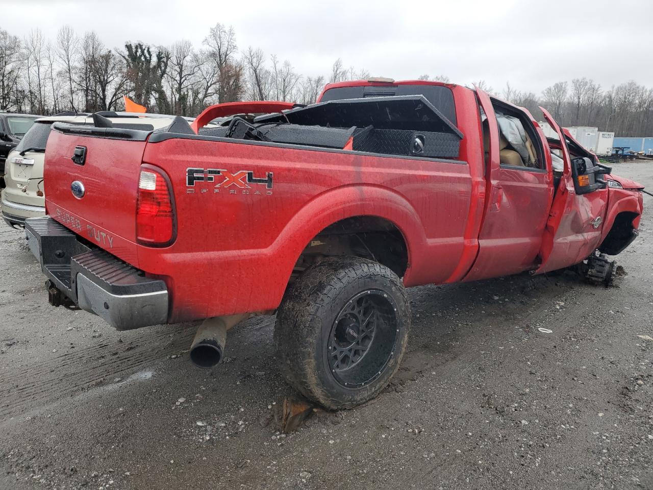 2011 Ford F350 - Image 3