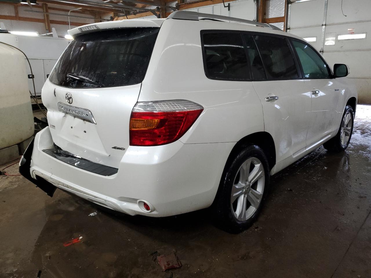 2010 Toyota Highlander - Image 3