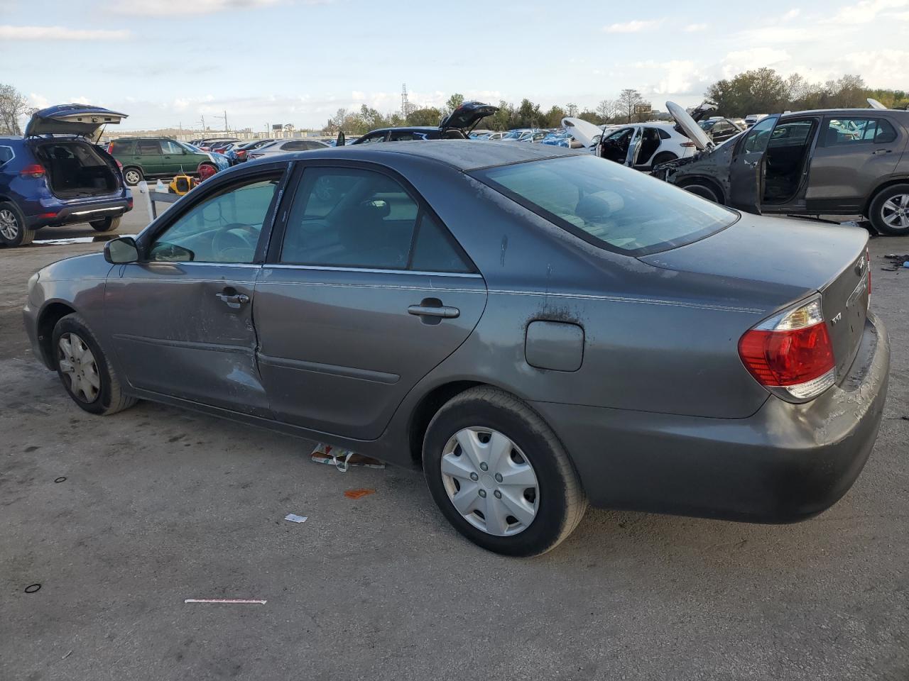 2006 Toyota Camry - Image 2